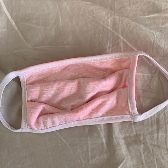 neon pink face mask - Picture 2 of 2